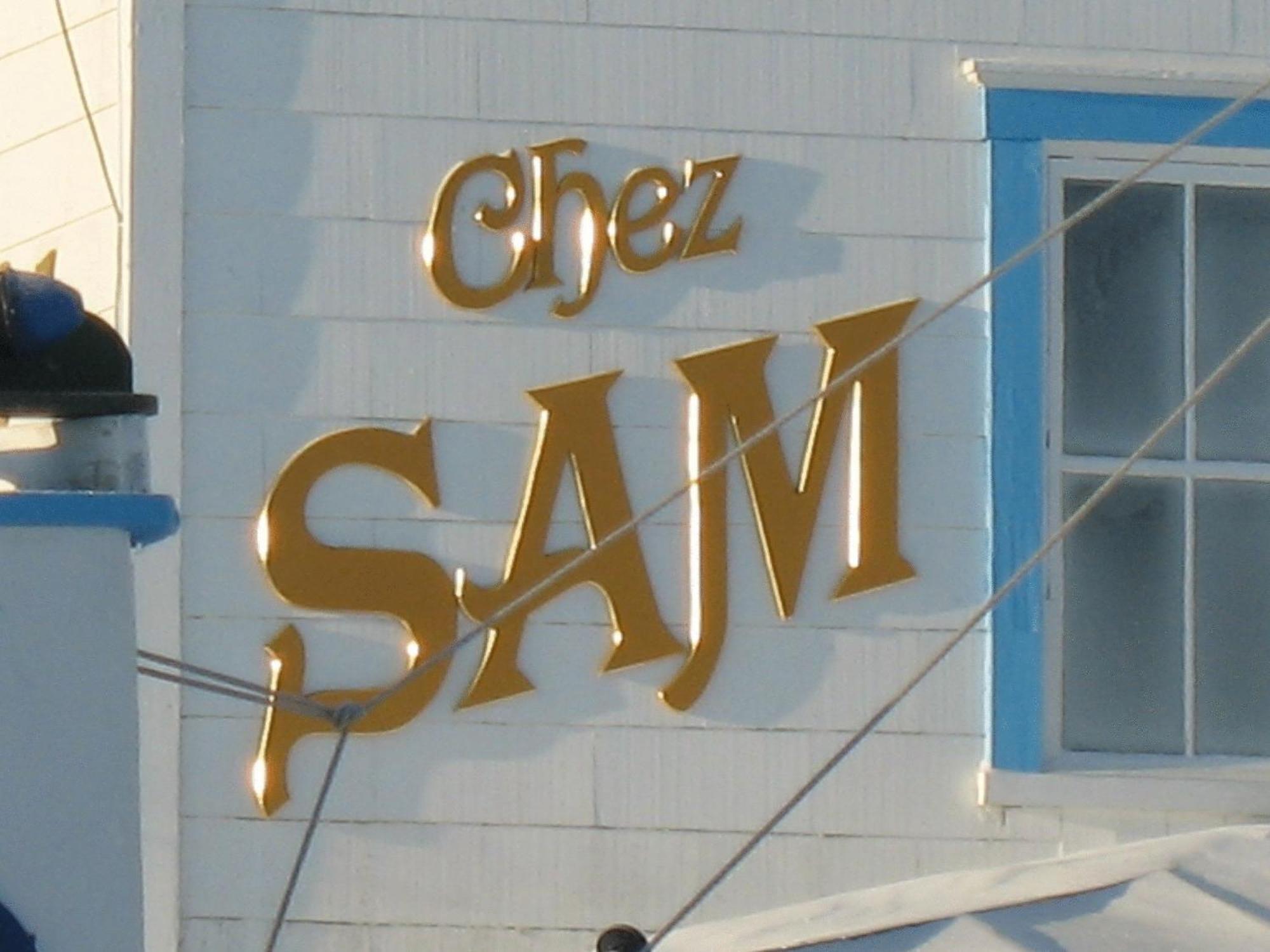 Auberge Du Cafe Chez Sam Baie-Sainte-Catherine Exterior foto